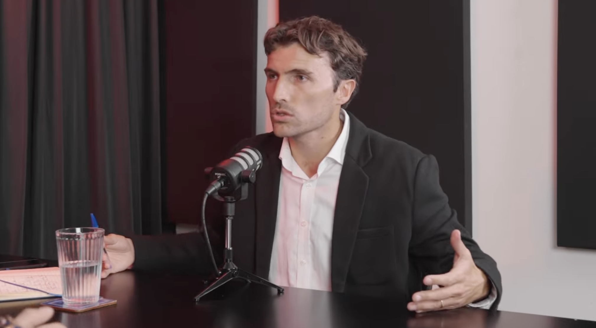 "La gente quiere orden y plata": Pablo Mira, el candidato de RN que pone el patio trasero de Santiago en el mapa captura de pantalla 2026 06 24 a la(s) 21.54.19