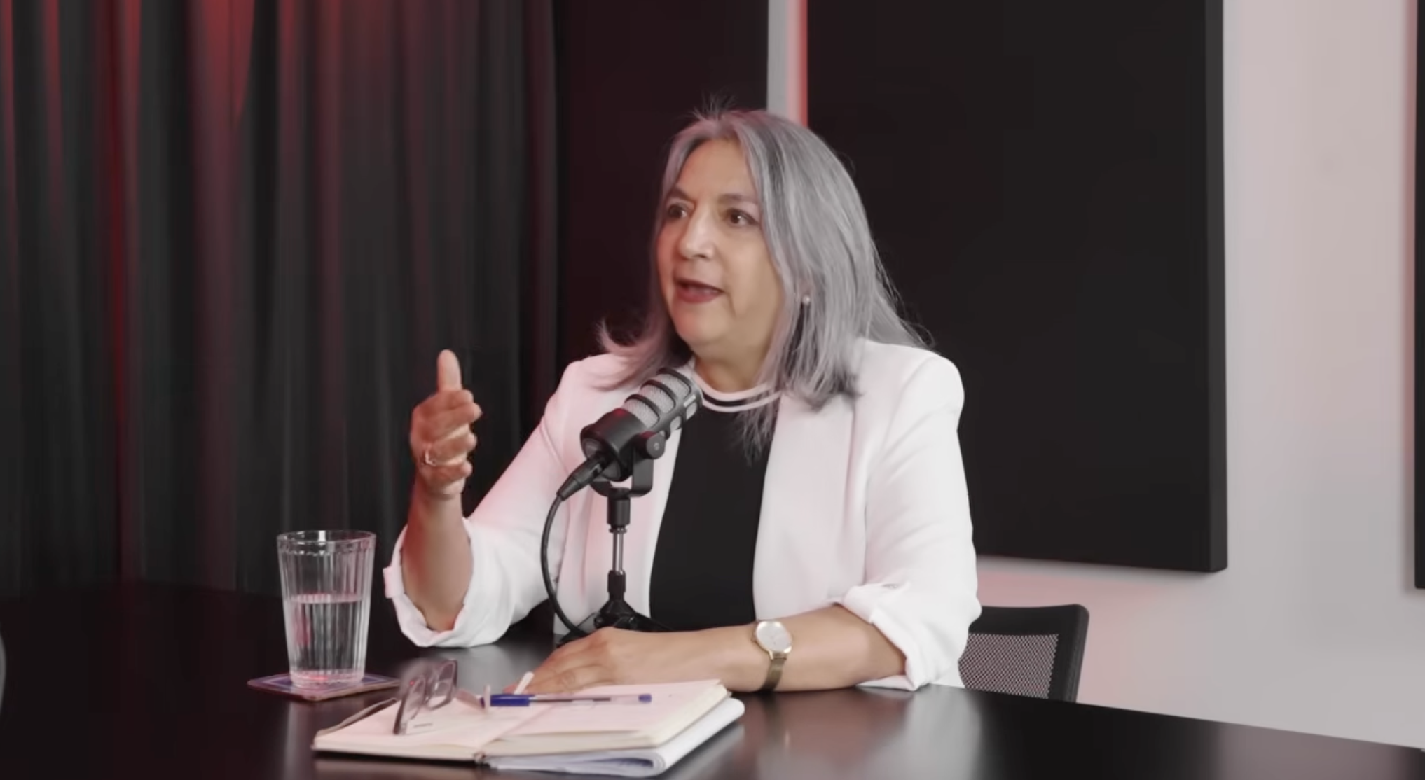 "No hay nada más revolucionario que la imagen de Jesucristo": Fernanda Villegas, la teóloga socialista que va al Congreso captura de pantalla 2026 06 25 a la(s) 13.05.01
