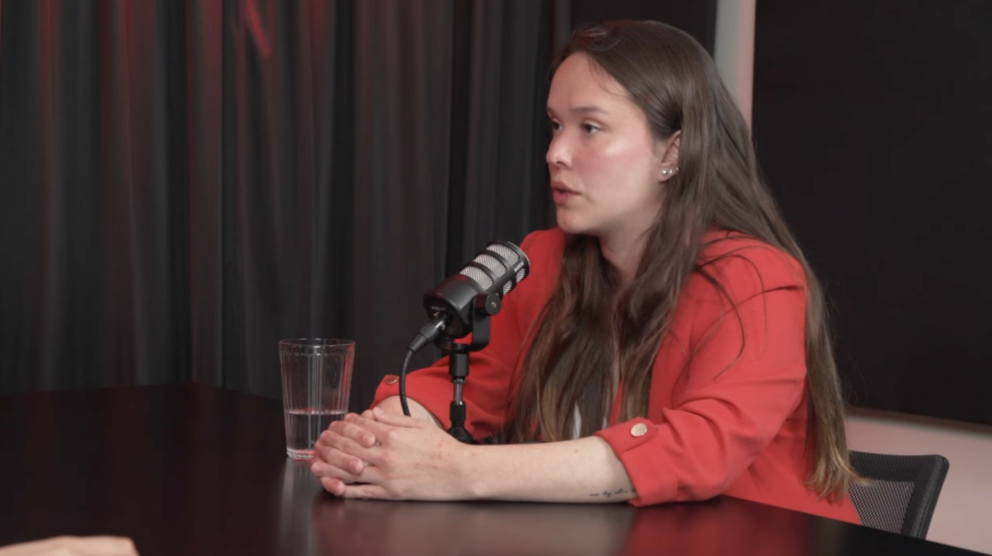 "Soy provida pero propongo educación sexual: la derecha tiene que ir un paso antes del aborto": María Jesús Schwerter, la joven UDI del distrito 10 captura de pantalla 2026 06 25 a la(s) 17.05.51