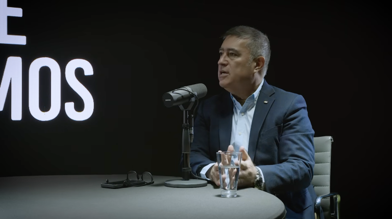 «El PDG levantó banderas que debió haber levantado Renovación Nacional»: Mario Desbordes, el alcalde de Santiago que renunció a su partido